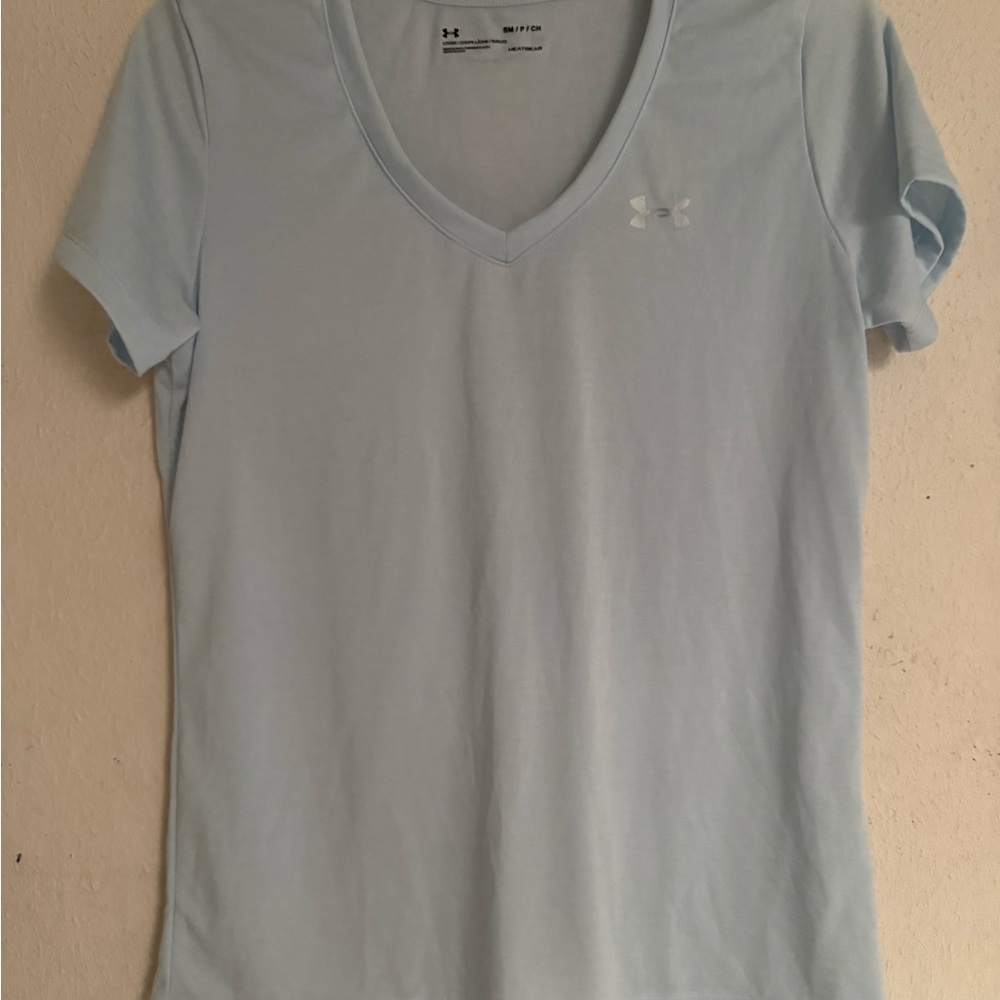 Under Armour Women's Sky Blue V-Neck Tee